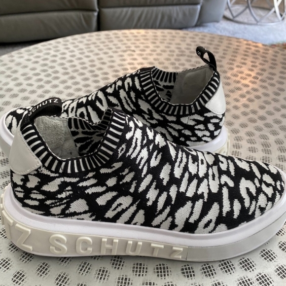 Schutz Sneakers - Picture 6 of 12